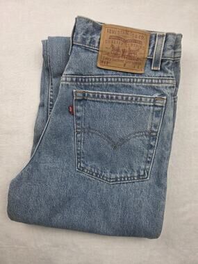 VTG Y2K Levis 512 Slim Fit Tapered Leg Womens Size 8 MIS Long Made In USA